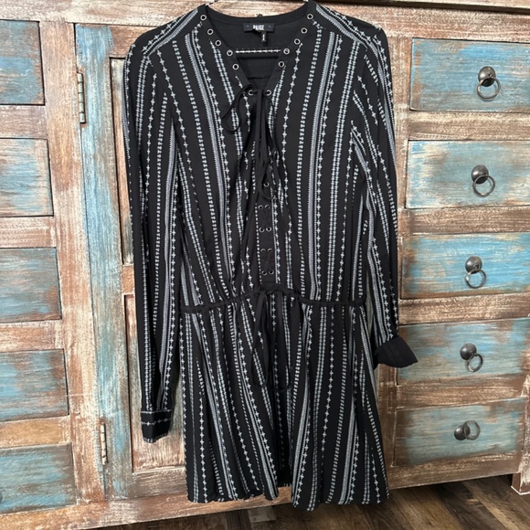 PAIGE JEANS DENIM MIRREN BLACK DRESS OUTFIT XS NWT $239 - Picture 3 of 3